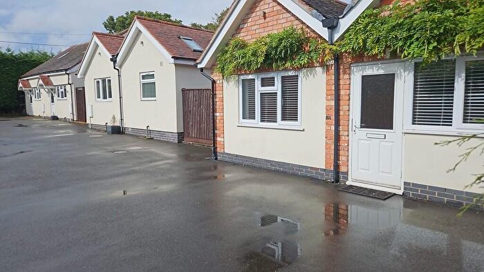 1 Bedroom Detached Bungalow To Rent In Windmill Lane, Balsall Common, Coventry, CV7