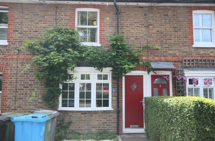 3 Bedroom Terraced House To Rent In Lower Road, Cookham, Maidenhead, SL6