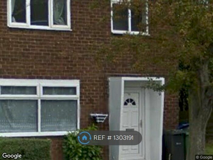 3 Bedroom Semi-Detached House To Rent In Isaac Walton Place, West Bromwich B70