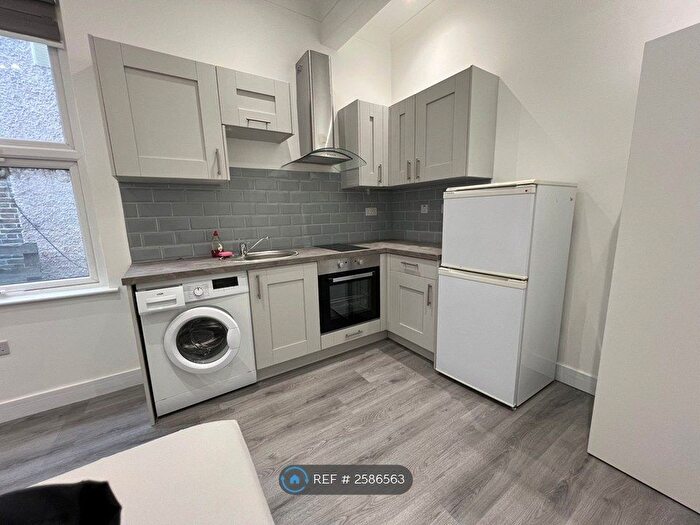 Studio To Rent In Cowley Road, Uxbridge, UB8