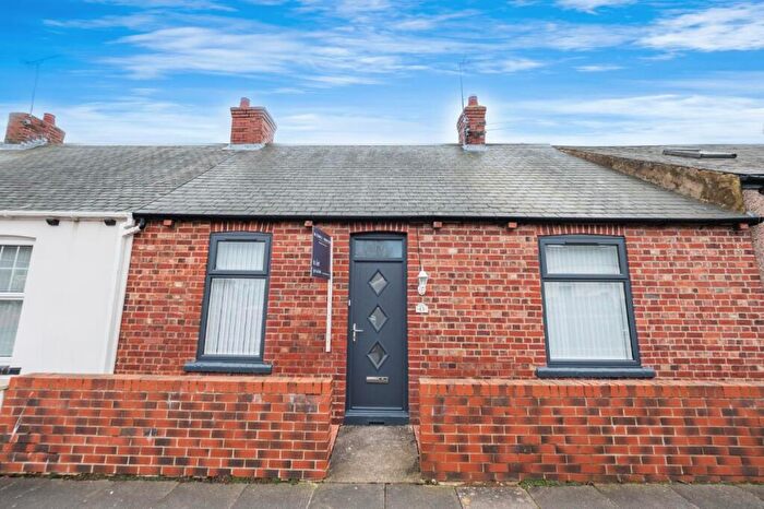 3 Bedroom Cottage To Rent In Bede Terrace, East Boldon, NE36