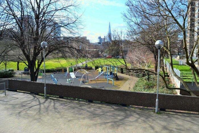 1 Bedroom Flat To Rent In Swedenborg Gardens, London, E1