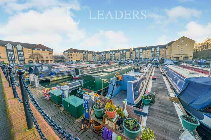 3 Bedroom Apartment To Rent In Evans Wharf, HP3