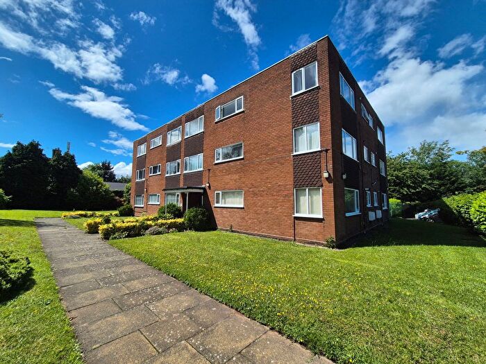 2 Bedroom Flat For Sale In Frankley Beeches Road, Birmingham, B31