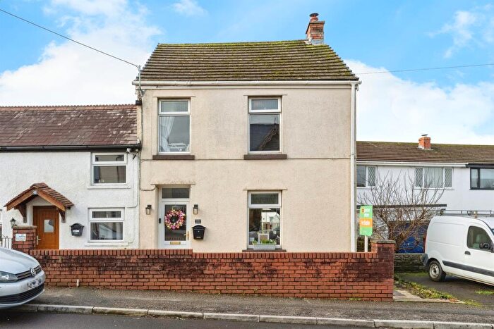 3 Bedroom Semi Detached House For Sale In Bryn Road, Loughor, Swansea, SA4