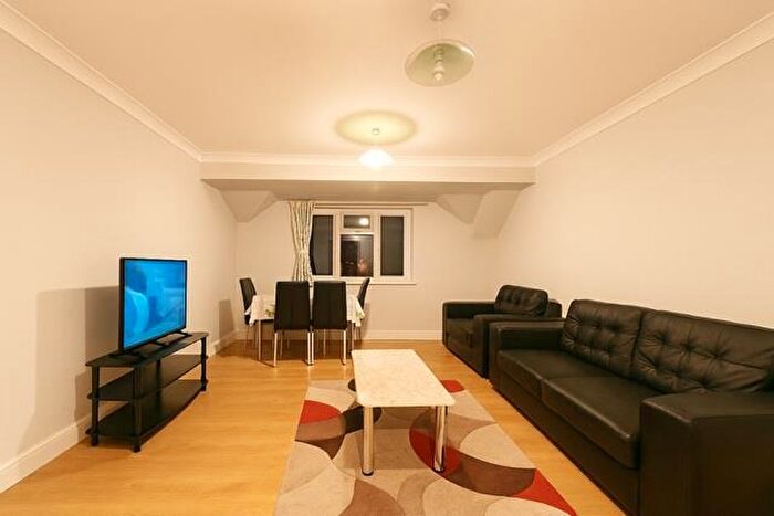 2 Bedroom Apartment To Rent In Draycott Avenue, Harrow, HA3