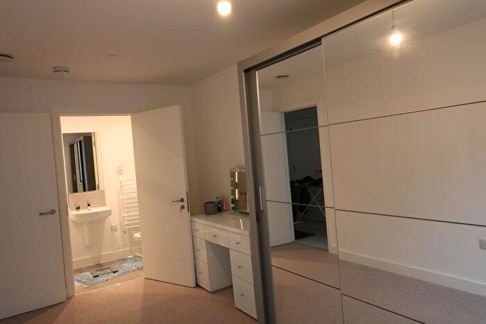 2 Bedroom Flat For Sale In Carver St, Birmingham, B1