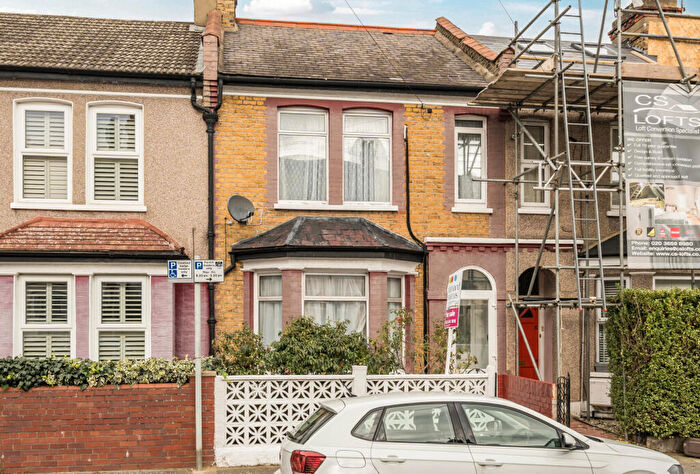 3 Bedroom Terraced House For Sale In Crusoe Road, Mitcham, CR4