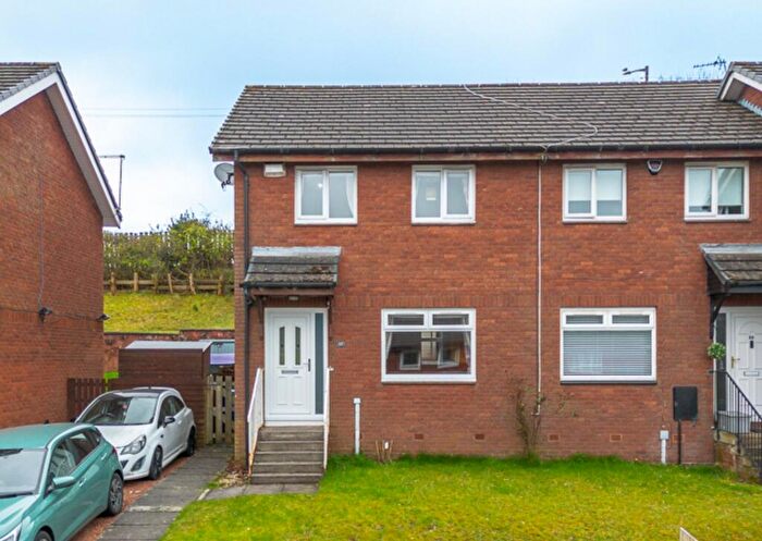 3 Bedroom End Of Terrace House For Sale In Mossbank Avenue, Glasgow, G33