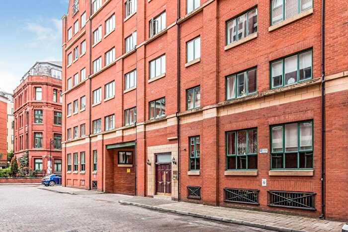 2 Bedroom Apartment To Rent In Bombay Street, Manchester, Greater Manchester, M1