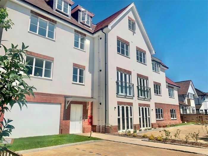 1 Bedroom Flat To Rent In Bathurst Walk, Richings Park, SL0