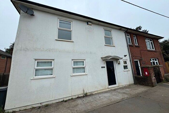 4 Bedroom Semi-Detached House To Rent In Sutton Road, Maidstone, ME17