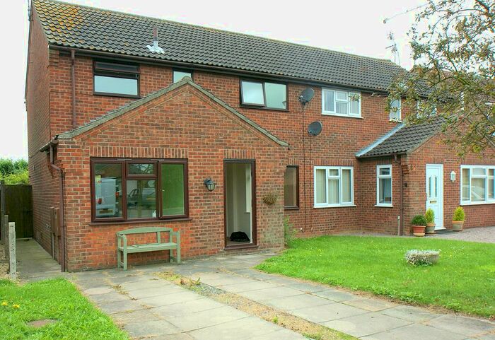 3 Bedroom Semi-Detached House To Rent In Mayfield Close, Pinchbeck, Spalding, PE11