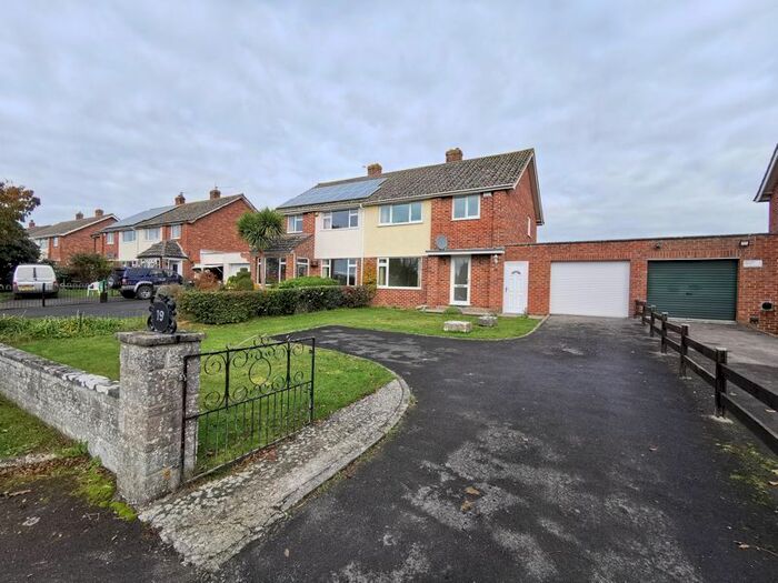 3 Bedroom Semi-Detached House To Rent In Monmouth Road, Westonzoyland, Bridgwater TA7