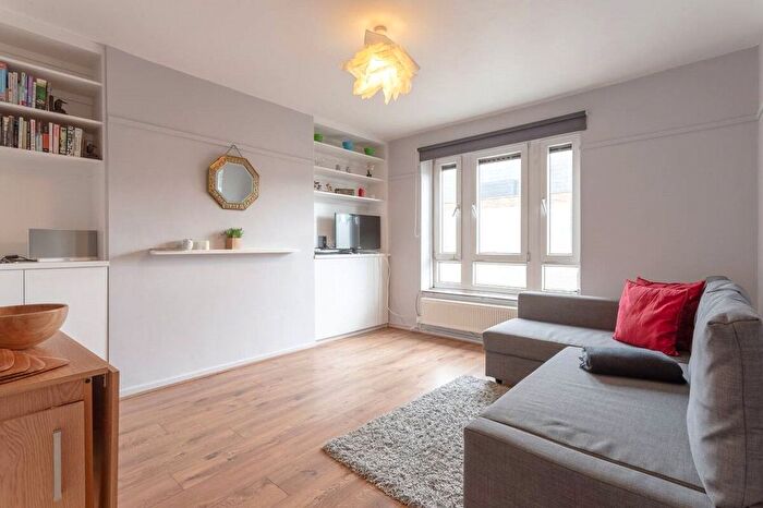 1 Bedroom Flat To Rent In Tent Street, Northesk House Tent Street, E1