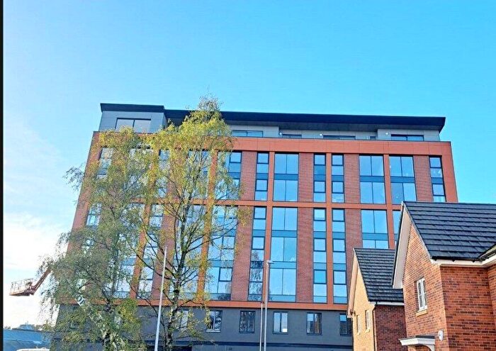 3 Bedroom Flat To Rent In Inverlair Avenue, Glasgow, Glasgow City, G43