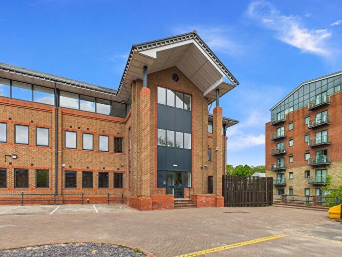 2 Bedroom Apartment To Rent In Napier Street, Sheffield, S11