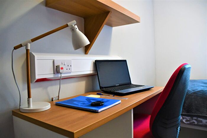 1 Bedroom Flat To Rent In Stockton Road, Sunderland, SR2