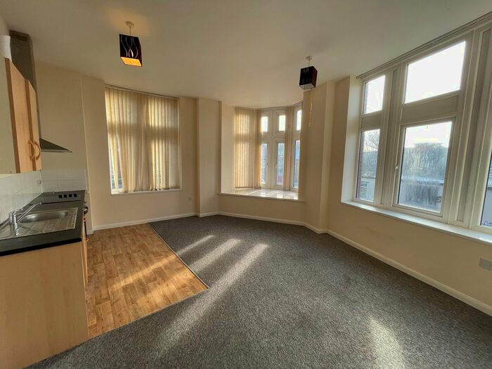 1 Bedroom Flat To Rent In Jubilee House, Nottingham Road, Ripley, DE5