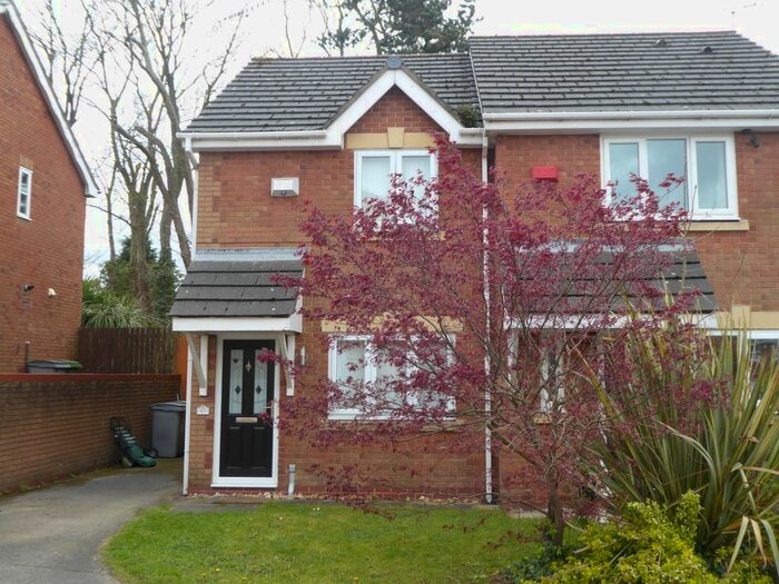 2 Bedroom Semi-Detached House To Rent In Heatley Close, Prenton, CH43