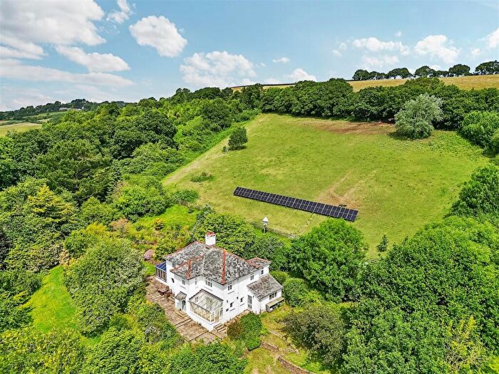 4 Bedroom Detached House For Sale In Halsfordwood Lane, Nadderwater, Exeter, EX4