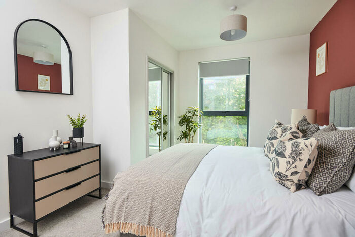 2 Bedroom Apartment To Rent In Guildford, GU1