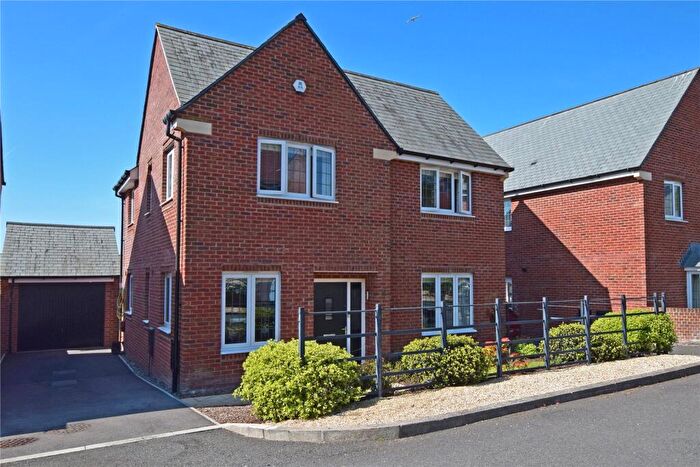 4 Bedroom Detached House For Sale In Oak View, Lyme Regis, DT7