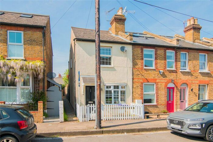 2 Bedroom End Of Terrace House To Rent In Luther Road, Teddington, Middlesex, TW11
