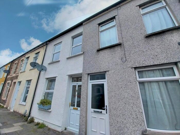 2 Bedroom Property To Rent In Warwick Street, Cardiff, CF11