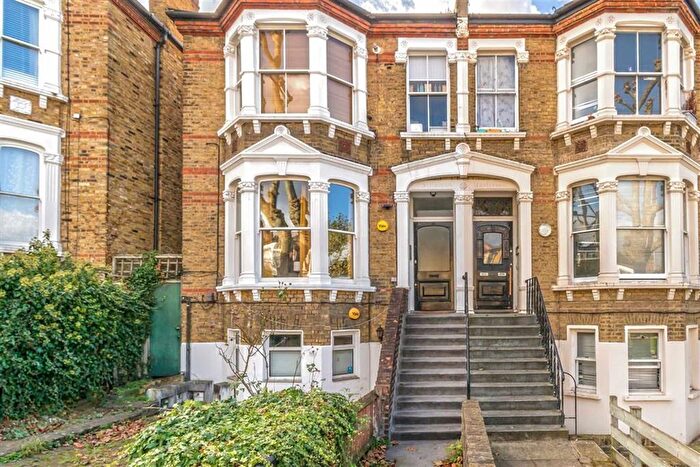 1 Bedroom Flat To Rent In Pepys Road, New Cross, SE14