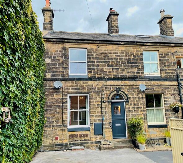 2 Bedroom End Of Terrace House To Rent In Crescent Terrace, Ilkley, LS29