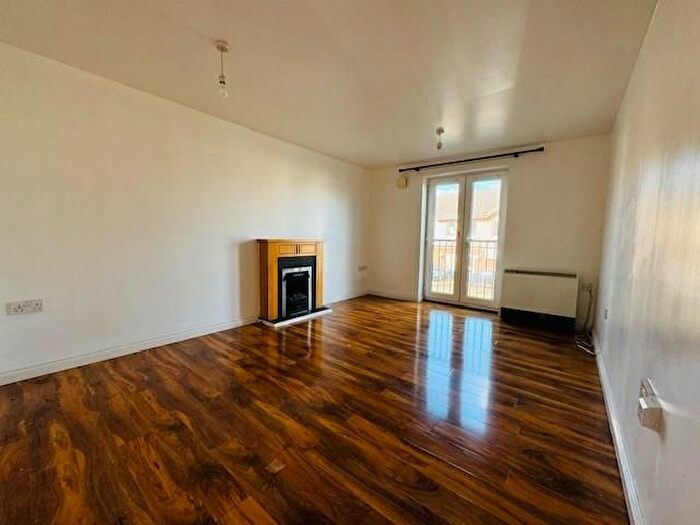 2 Bedroom Flat To Rent In Nobel Court, Mill Street, Slough, SL2
