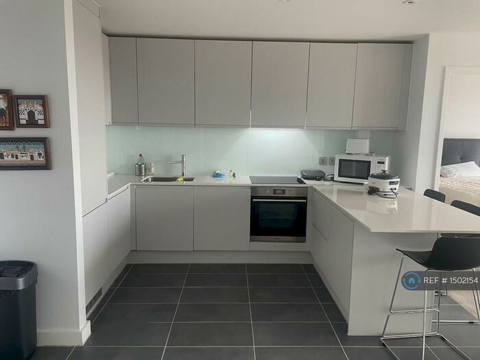 2 Bedroom Flat To Rent In Local Blackfriars, Manchester, M3