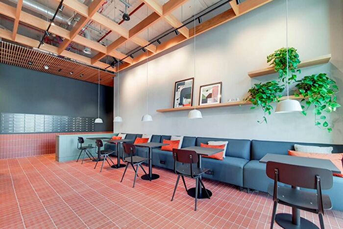 3 Bedroom Flat To Rent In Windlass Apartments, Tottenham, London, N17