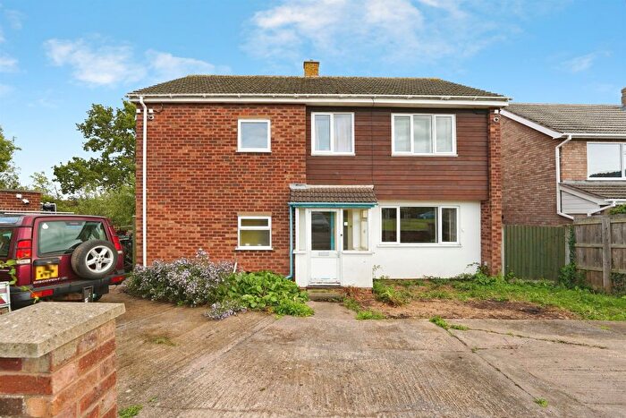 3 Bedroom Detached House For Sale In Charles Way, Malvern, WR14