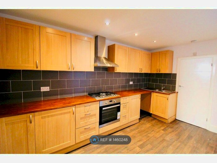 4 Bedroom Terraced House To Rent In Tanfield Road, Croydon, CR0
