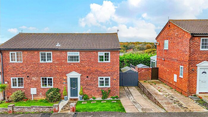 3 Bedroom Semi Detached House For Sale In Sandwich Drive, St. Leonards-On-Sea, TN38