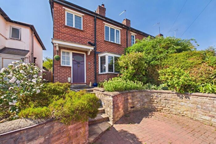 3 Bedroom End Of Terrace House For Sale In St. Peters Road, Brackley, NN13