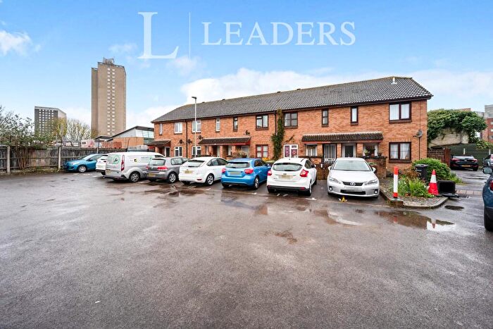 1 Bedroom Flat To Rent In Denning Mews, Greetham Street, Southsea, PO5
