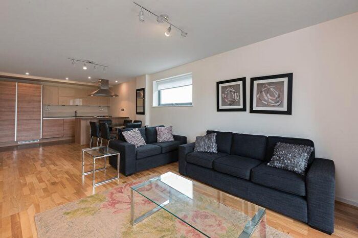 2 Bedroom Flat To Rent In Chi Building, Crowder Street, London, E1