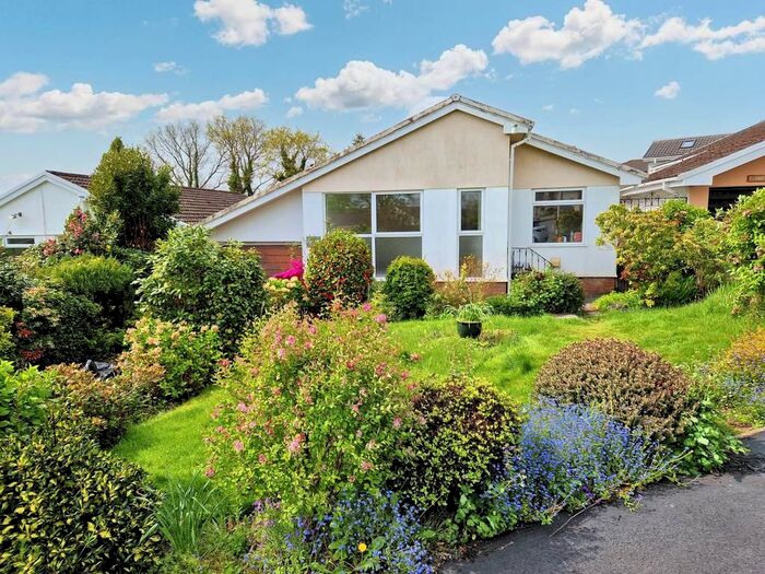 3 Bedroom Detached Bungalow To Rent In Moorfield Road, Launceston, PL15