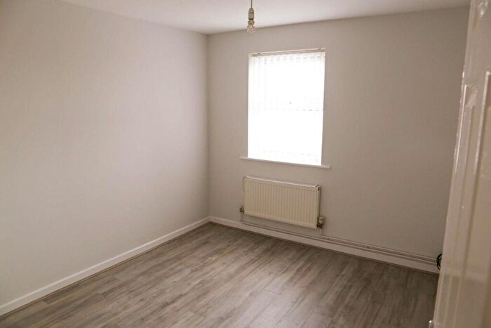 2 Bedroom Apartment To Rent In Francine Close, Liverpool, L3