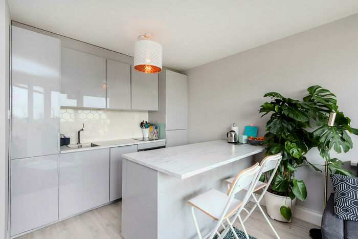 2 Bedroom Apartment To Rent In Chelsfield Point, Penshurst Road, Homerton, E9