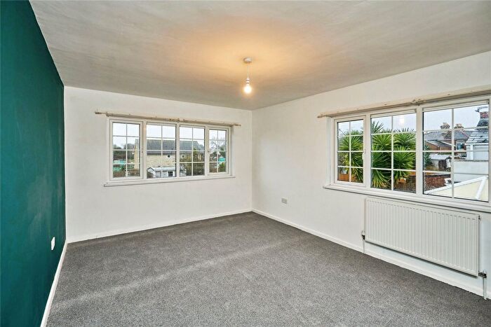 2 Bedroom Semi-Detached House For Sale In Circular Road, Ryde, Isle Of Wight, PO33