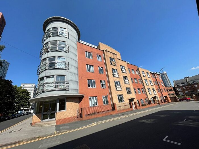 2 Bedroom Flat To Rent In Upper William Street, Birmingham, West Midlands, B1