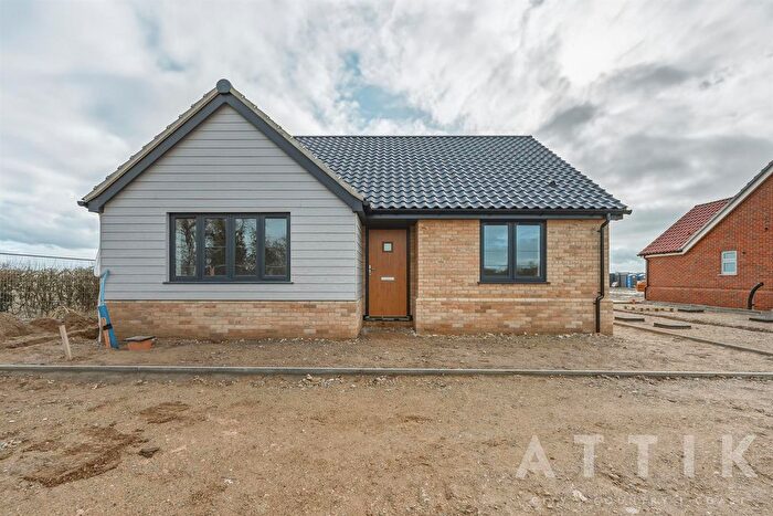 2 Bedroom Detached Bungalow For Sale In Sky View, Ilketshall St. Lawrence, Beccles, NR34