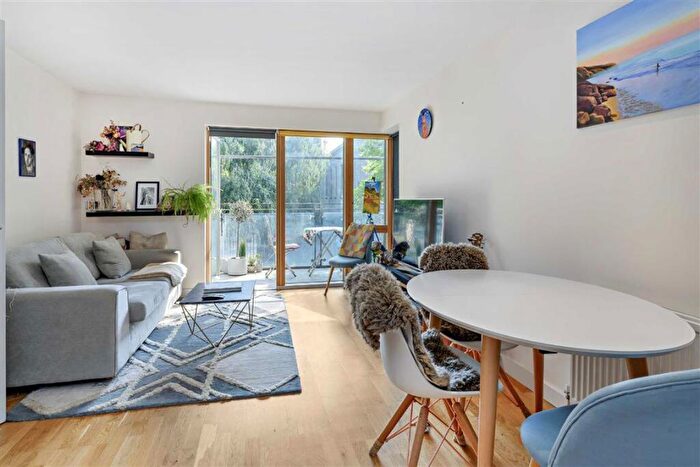 1 Bedroom Flat To Rent In Frean Street, Bermondsey, SE16