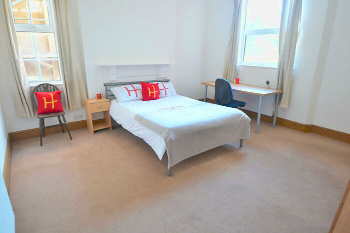 7 Bedroom Detached House To Rent In Henry Road, West Bridgford, NG2