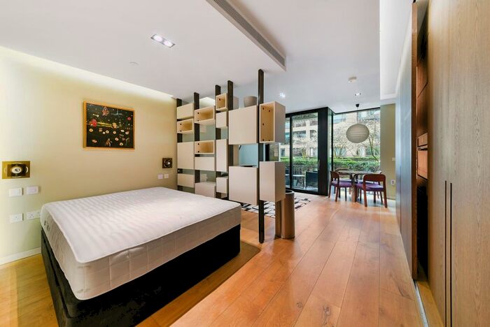 Studio To Rent In Fitzroy Place, Fitzrovia, London, W1T