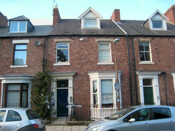 9 Bedroom Private Hall To Rent In The Avenue, Viaduct Area, Durham City, DH1